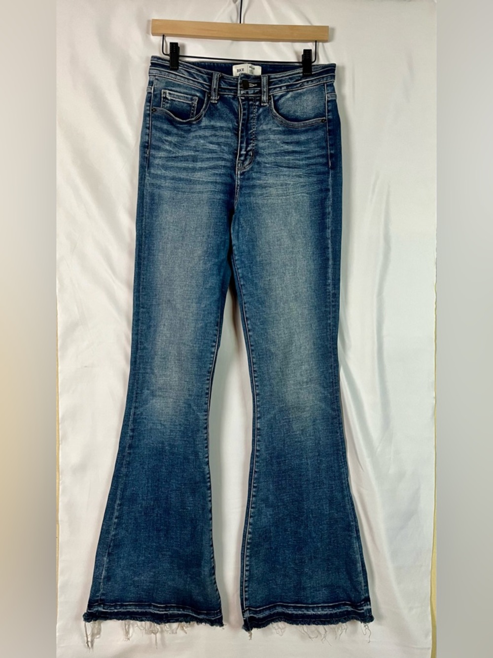 BKE Women's Billie slim fit high rise super flare jeans 28x35.5